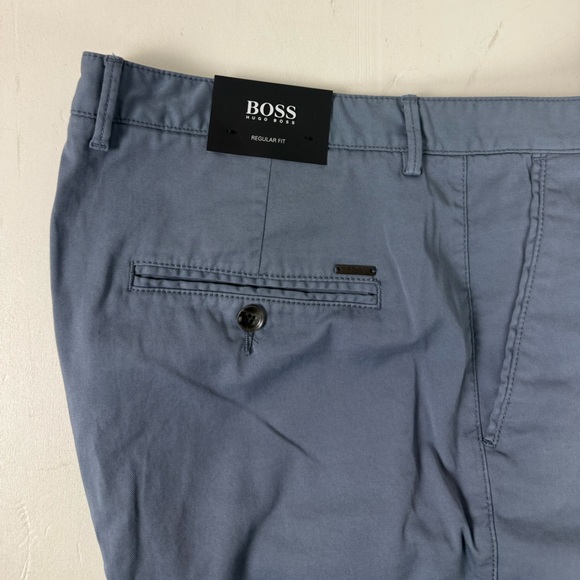Hugo Boss Regular Fit Stretch Cotton Chino Shorts NWT New